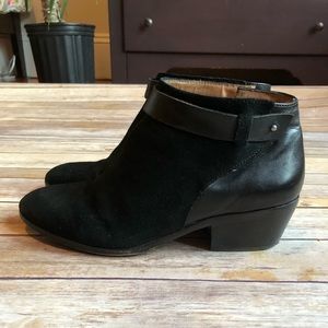 Madewell Charley Collar Stud suede black bootie